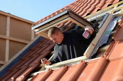 Pose de fenêtres de toit Velux au Moutherot
